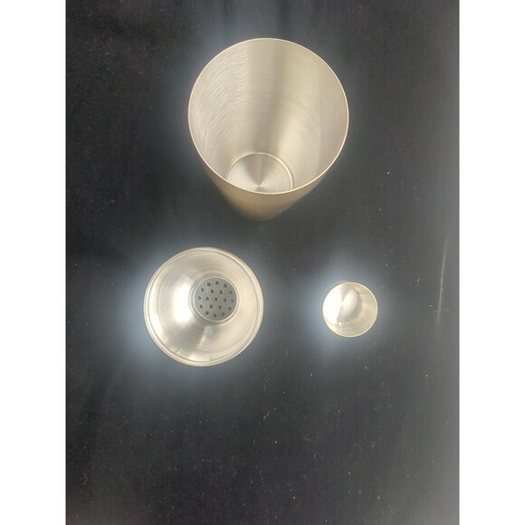 Cocktail Martini Shaker Stainless Steel Gold, 24 oz - Picture 2 of 13